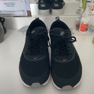 BLACK NICE AIR MAX THEA RUNNING SNEAKERS